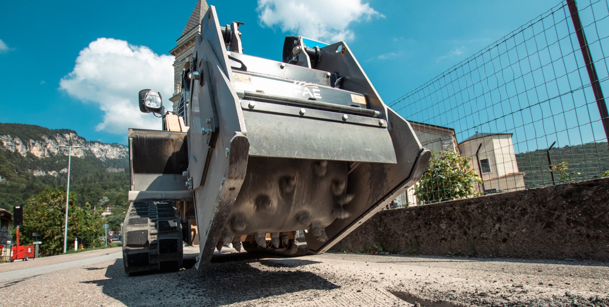 b04_RPM_SSL_Road_Planers_for_Skid_Steers_FAE_22